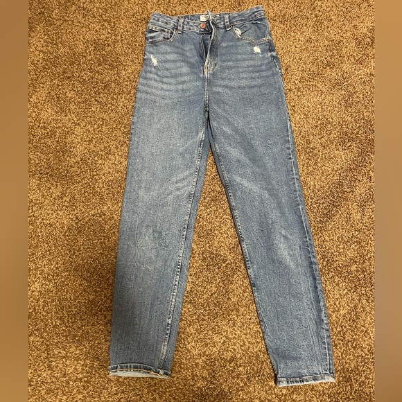 Bershka Denim Mom Slim women’s Size 6 Jeans - Picture 1 of 1